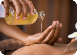 ayurveda-oil-massage